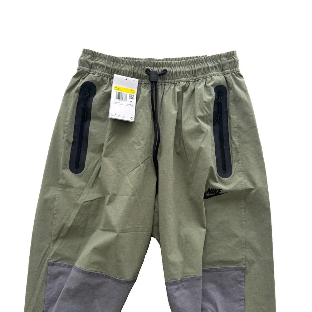 NWT $125 Nike Tech Woven Track Pants Green/Grey Men’s Size Small HM8241-015